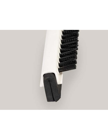 Haragán con cepillo